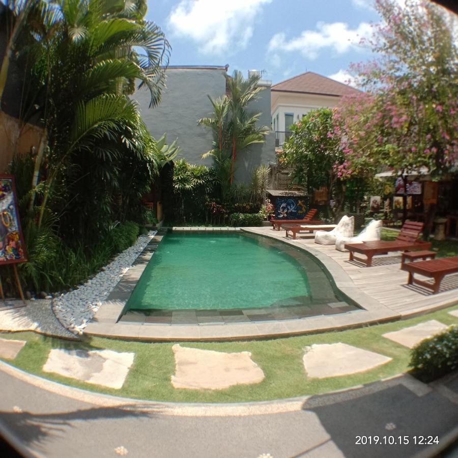 Joglo Villa Bali Penatih Экстерьер фото