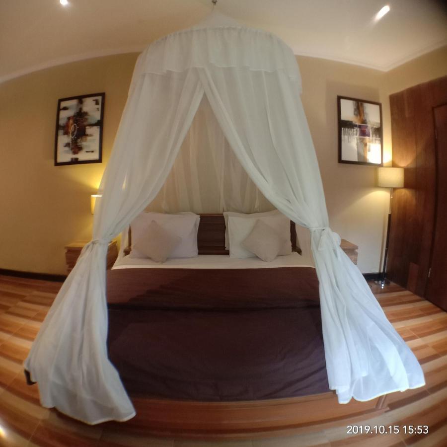 Joglo Villa Bali Penatih Экстерьер фото